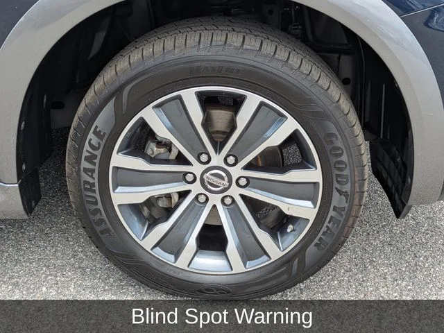 Used 2019 Blue Nissan SL image 11