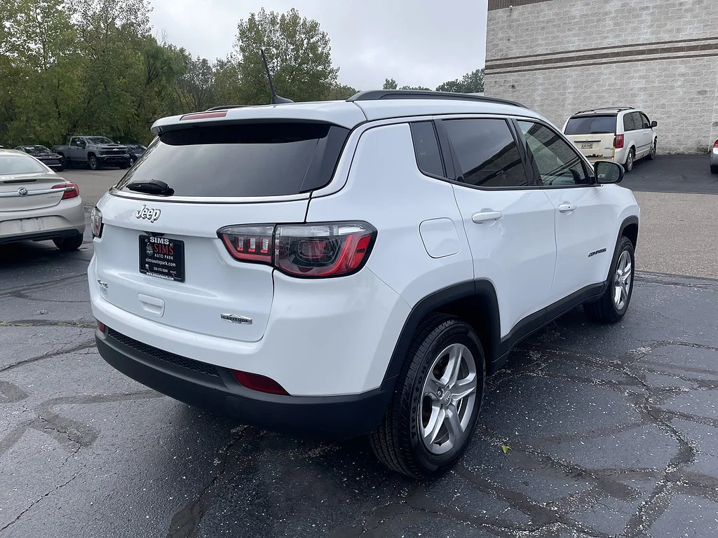 2024 Jeep Compass Latitude - Photo 10