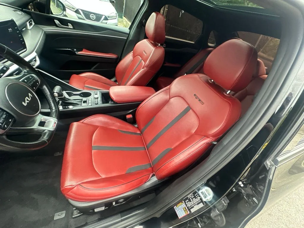 Used 2022 Black Kia GT-Line image 10