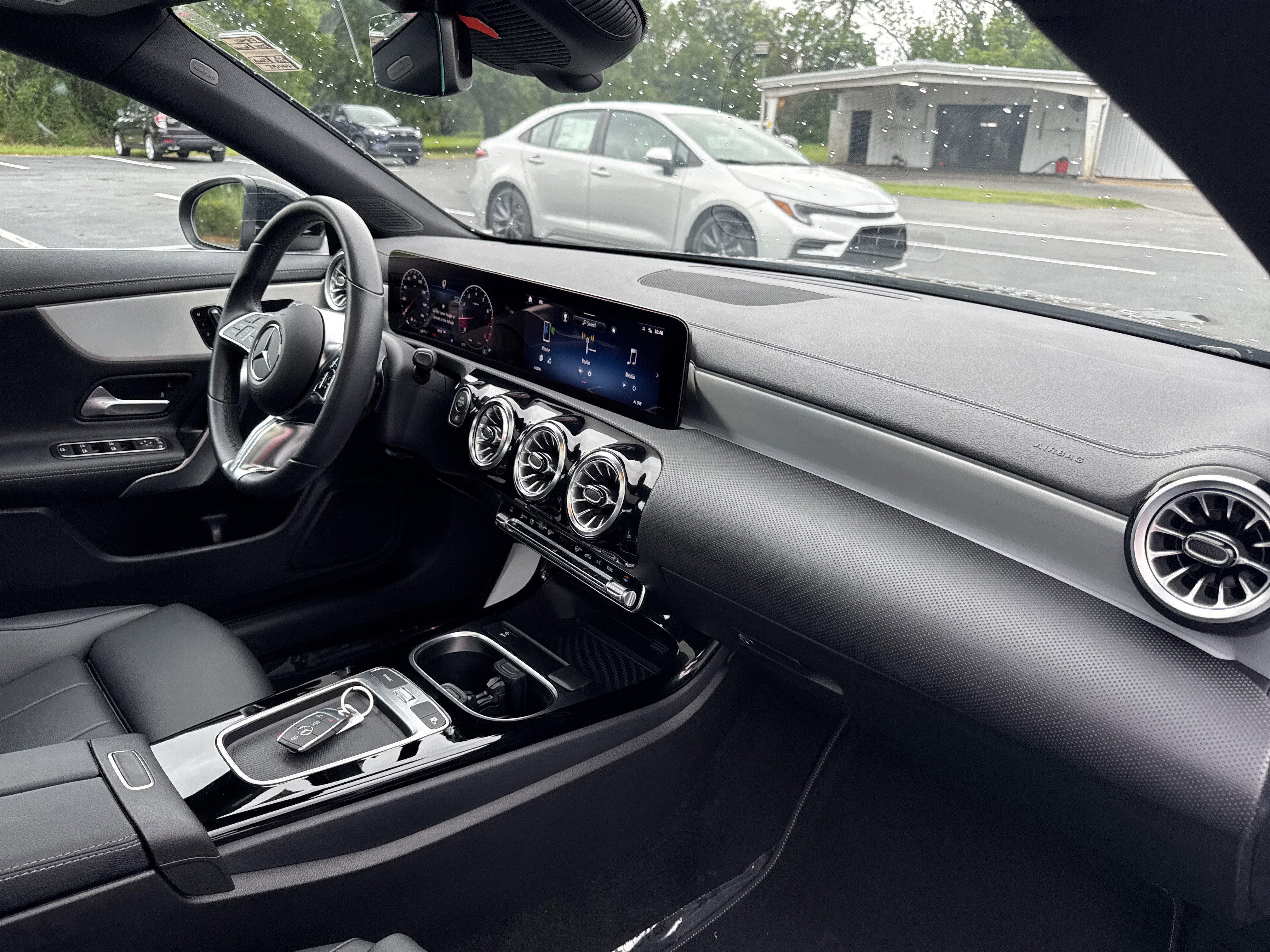 Used 2024  Mercedes-Benz CLA 250 image 38