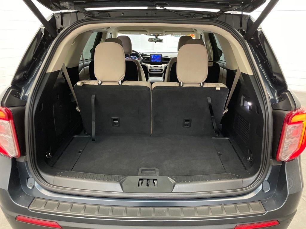 Used 2023 Blue Ford XLT image 25