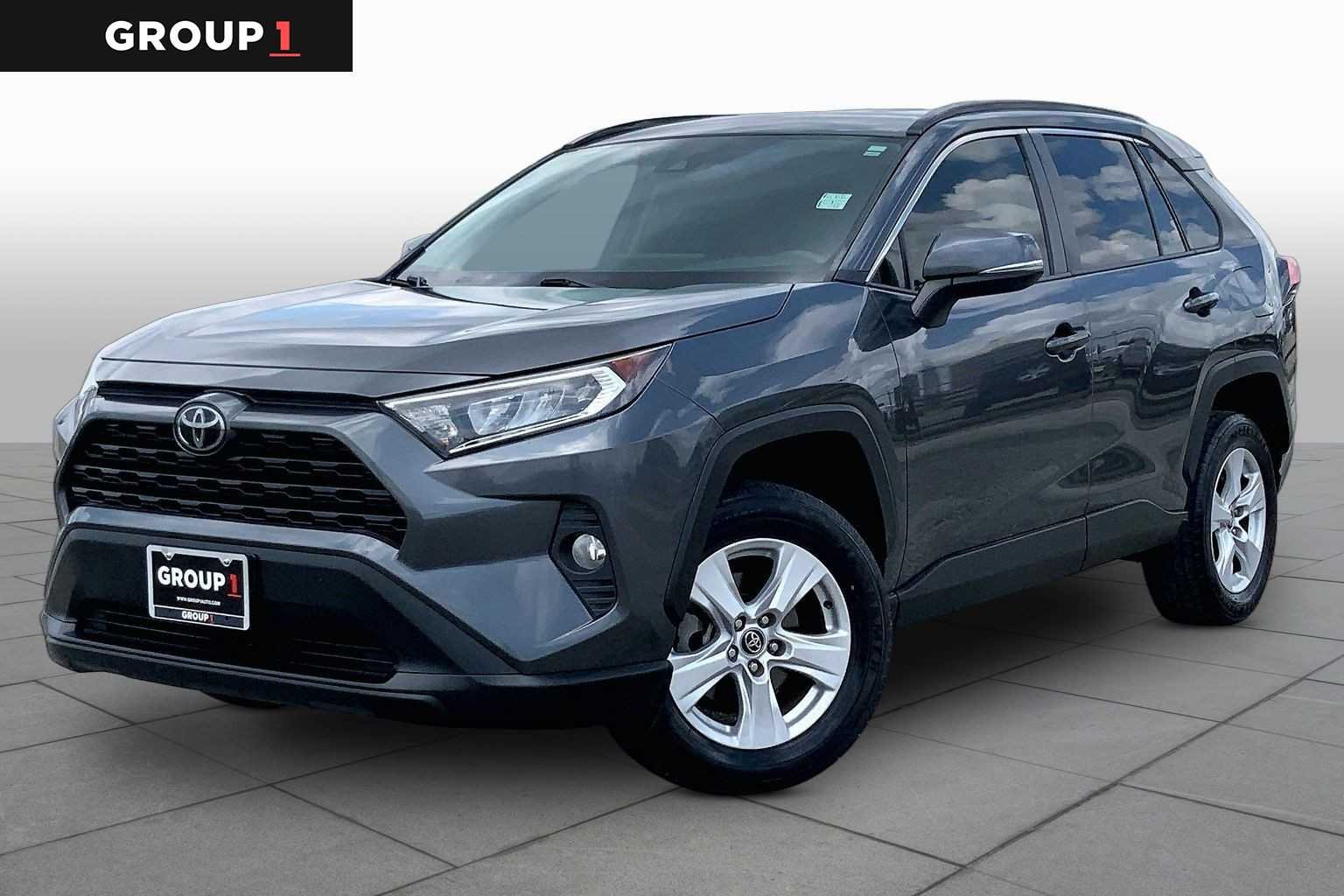 2020 Toyota RAV4 XLE