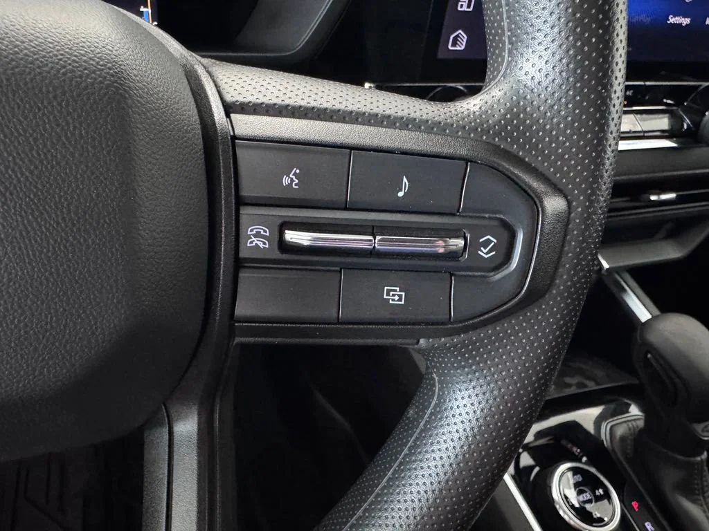 Used 2023 Sterling Gray Metallic Chevrolet Trail Boss image 17