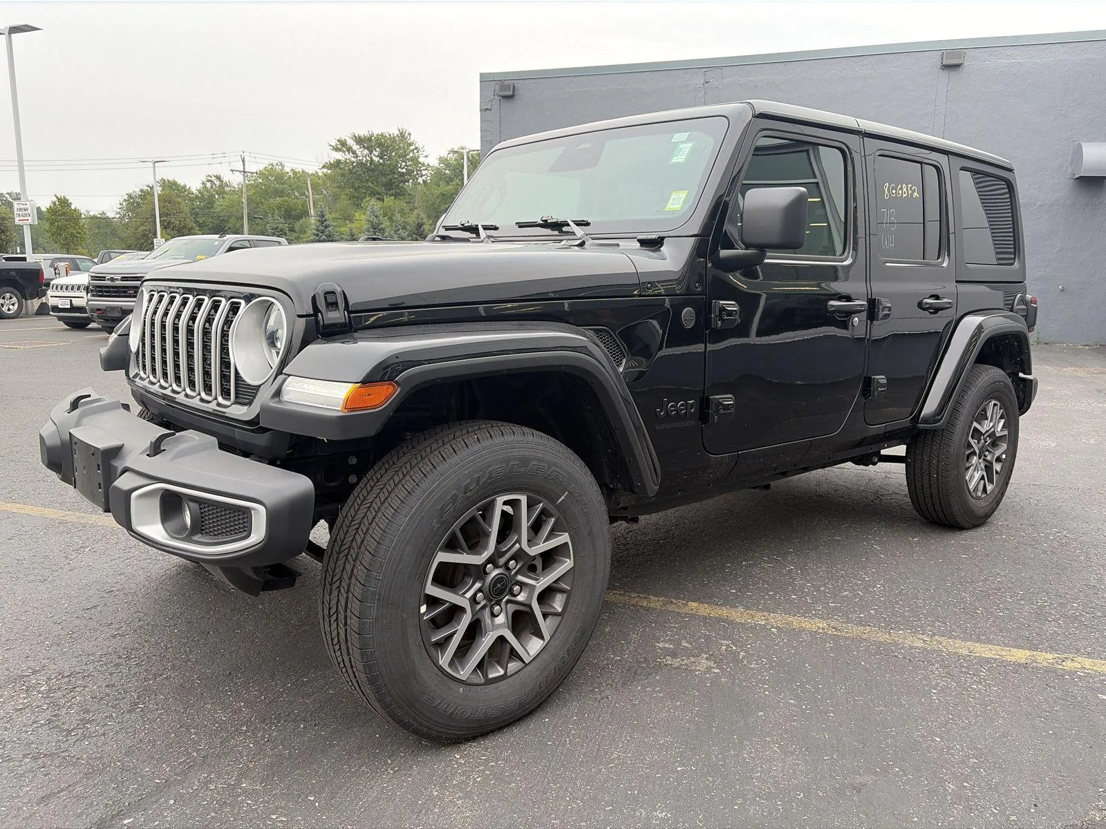 Used 2026 Black Jeep Sahara image 3