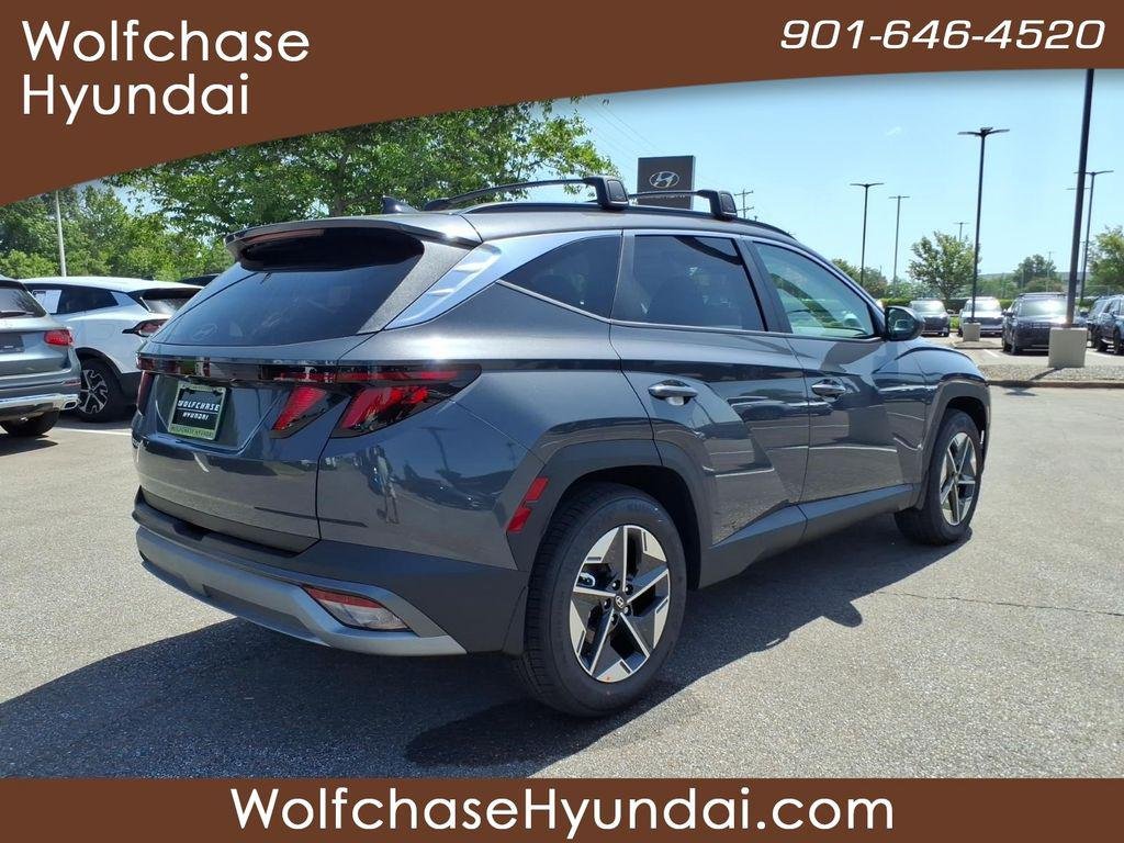 New 2026 Gray Hyundai SEL FWD image 5