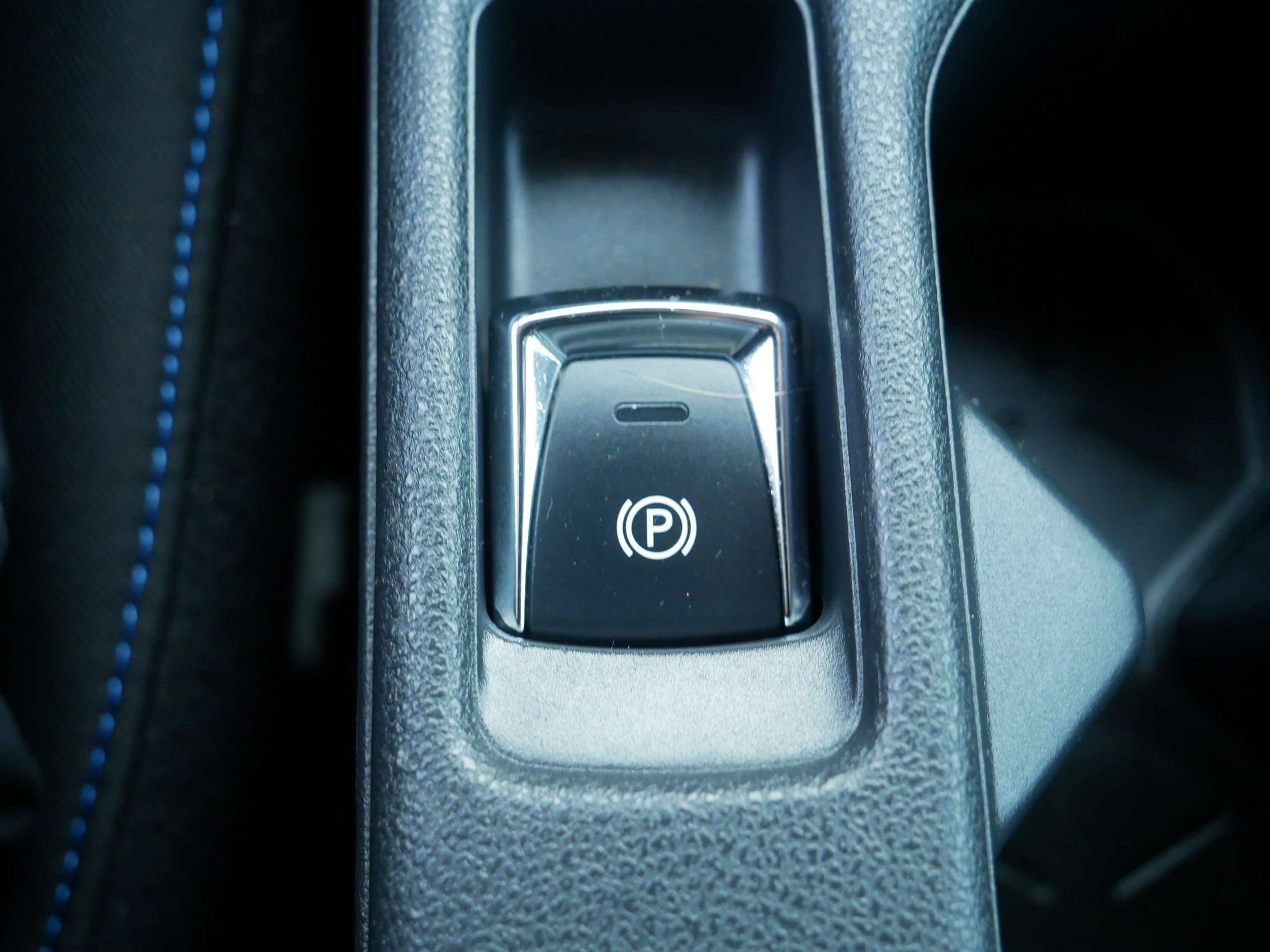 Used 2025 Deep Blue Pearl Nissan SV PLUS image 31
