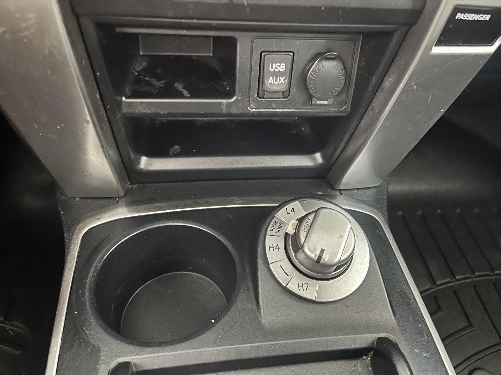 Used 2019 Super White Toyota SR5 image 42