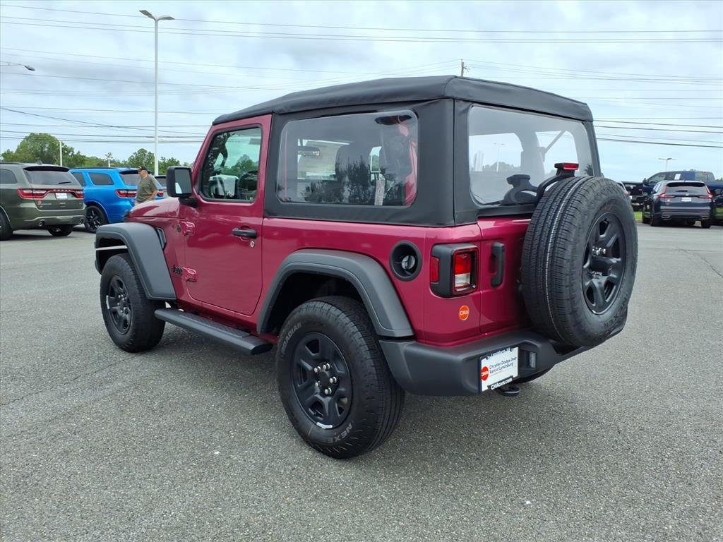 New 2026 Tuscadero Pearlcoat Jeep Sport image 7