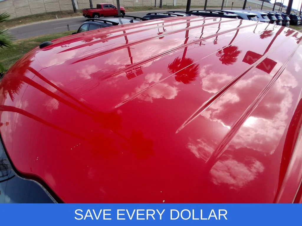 Used 2018 Red Ford XL image 7