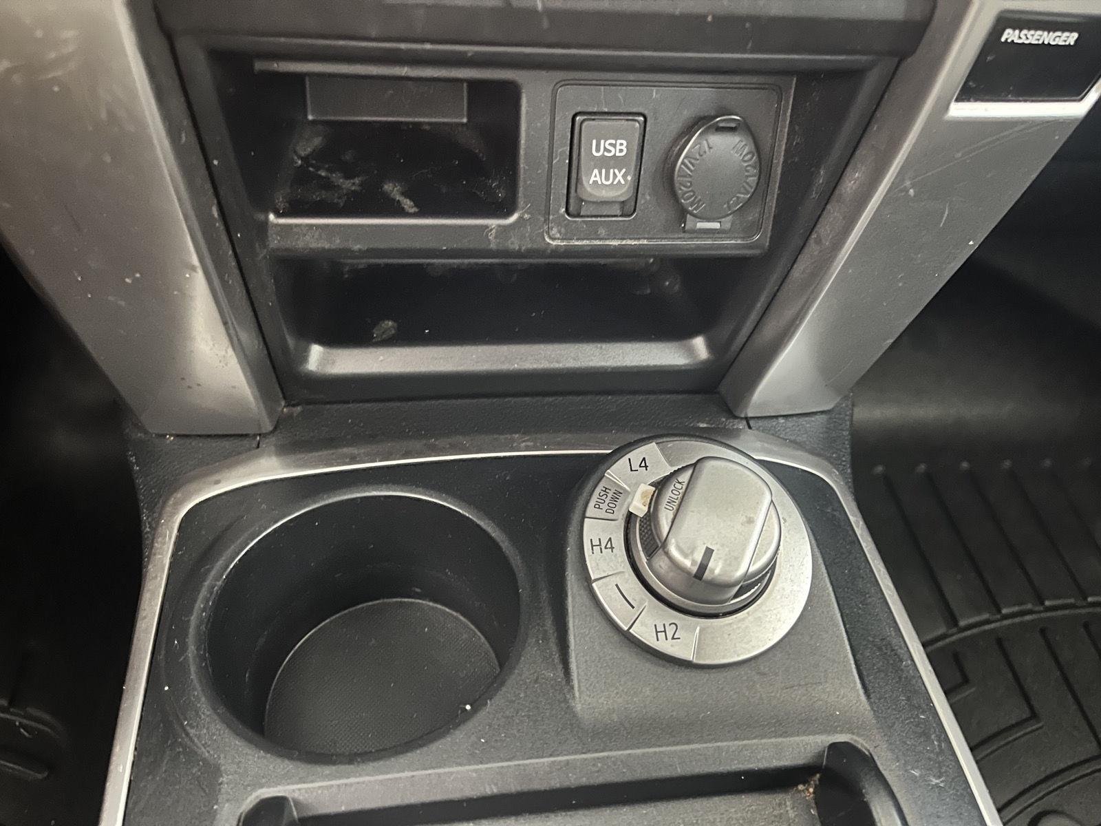 Used 2019 Super White Toyota SR5 image 42