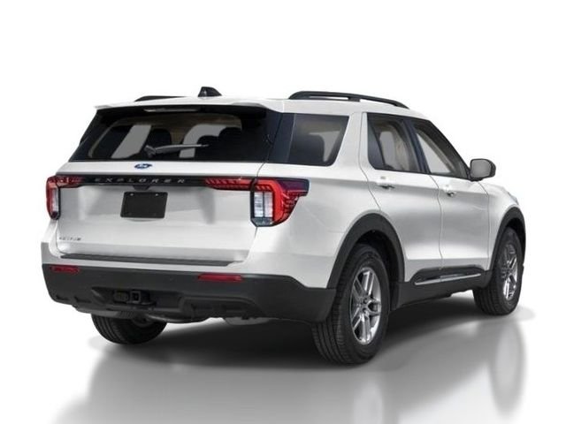 New 2026 Space White Metallic Ford Active image 2
