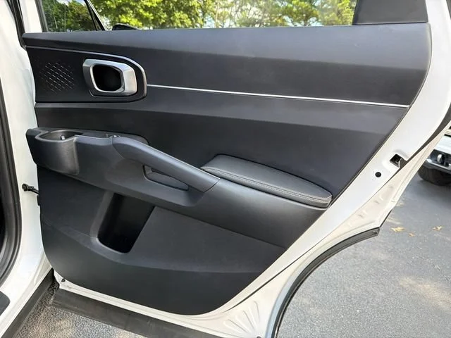 Used 2026 White Kia S image 16