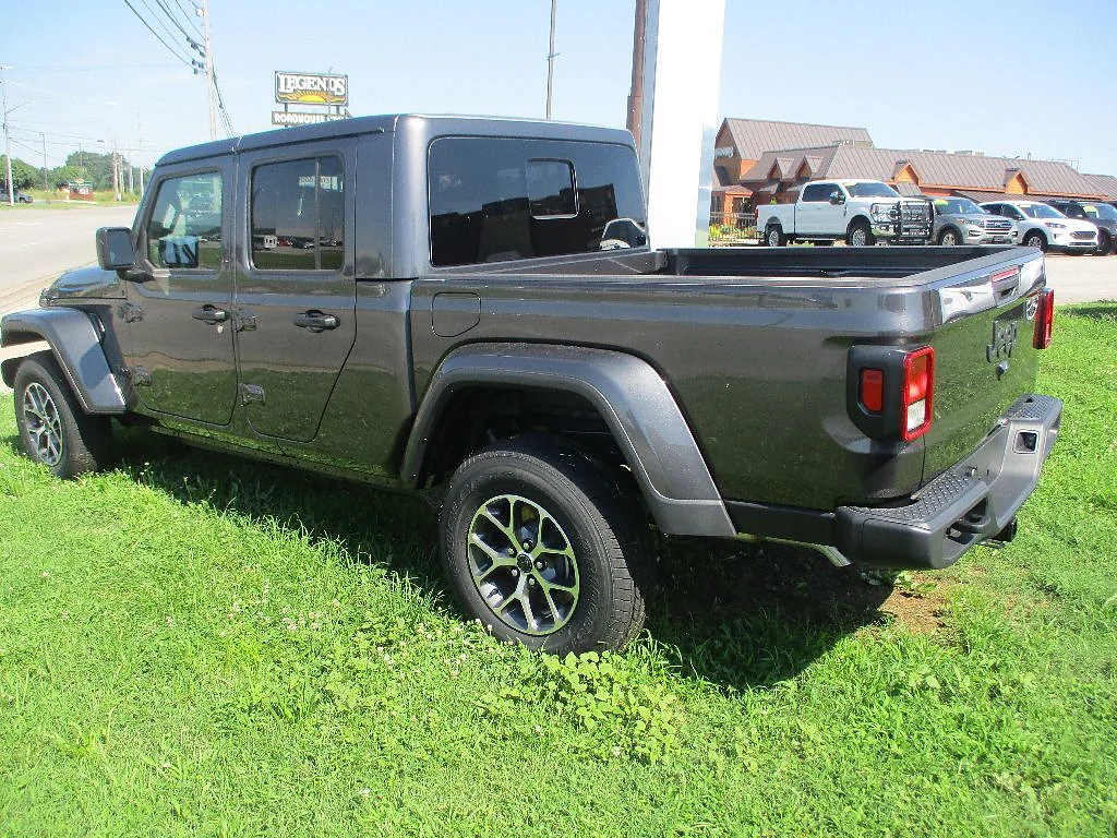 2025 Jeep Gladiator Sport S - Photo 15
