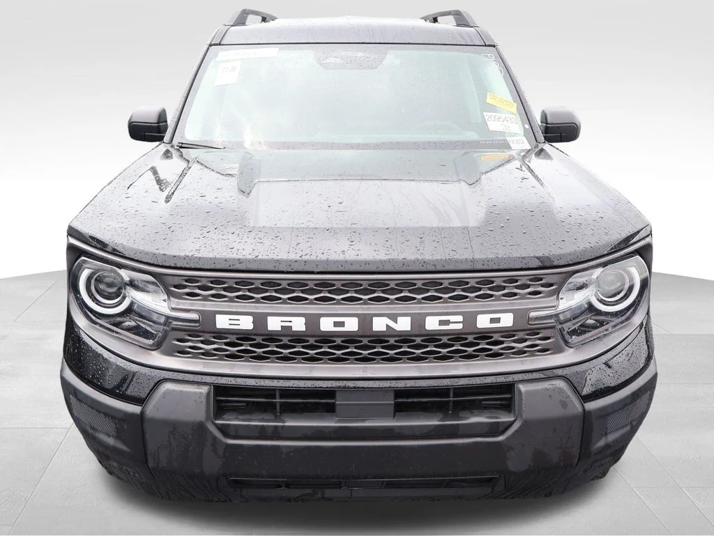 Used 2025 Shadow Black Ford Big Bend image 4
