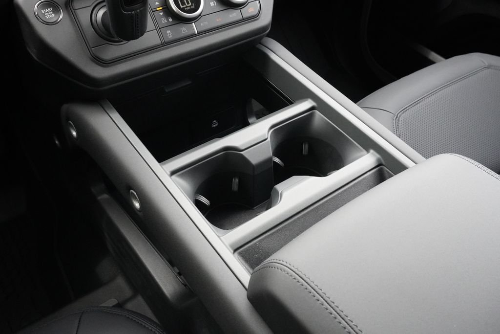 New 2026 Borasco Grey Land Rover S image 14