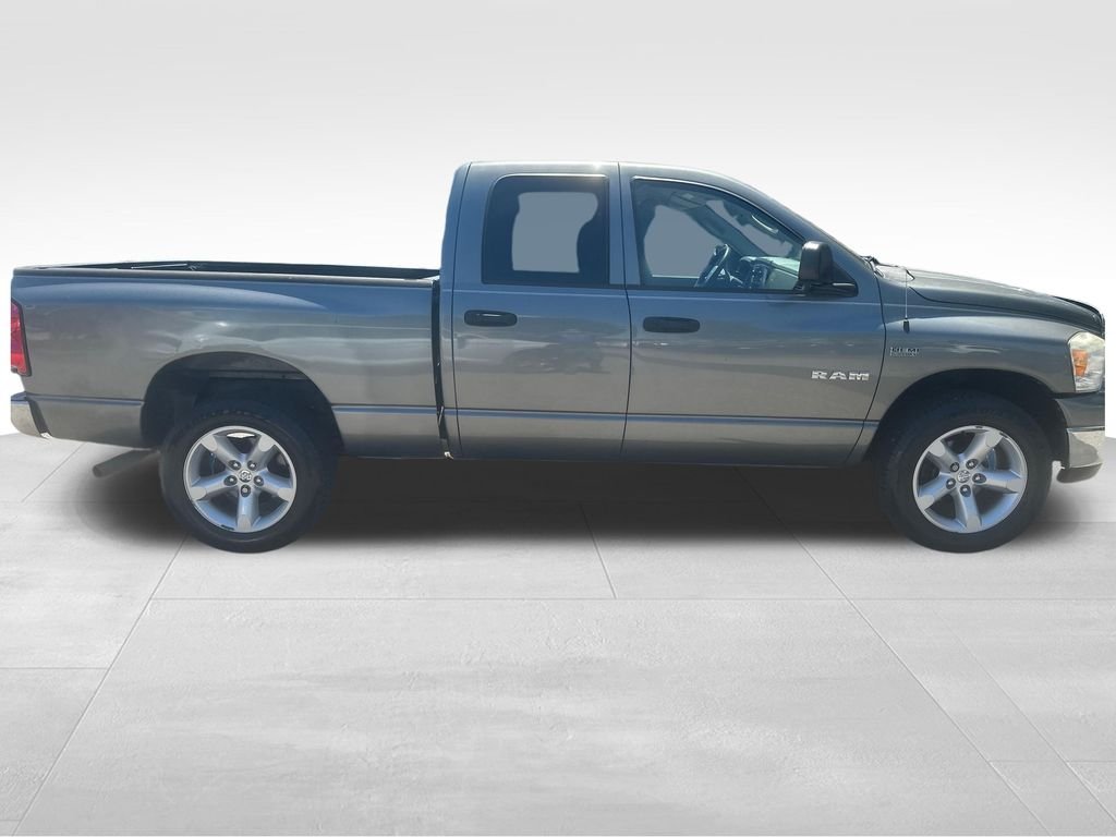 Used 2008 Gray Dodge SLT image 51