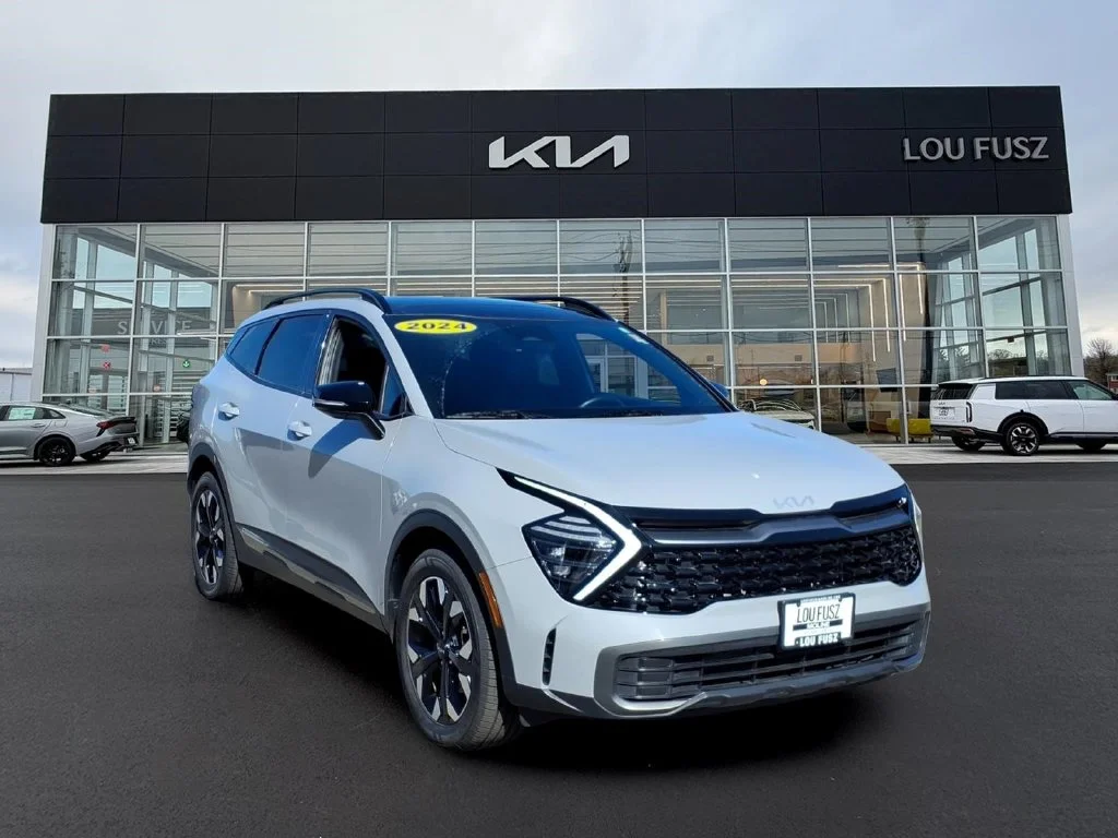 Used 2024 Gray Kia X-Line image 1