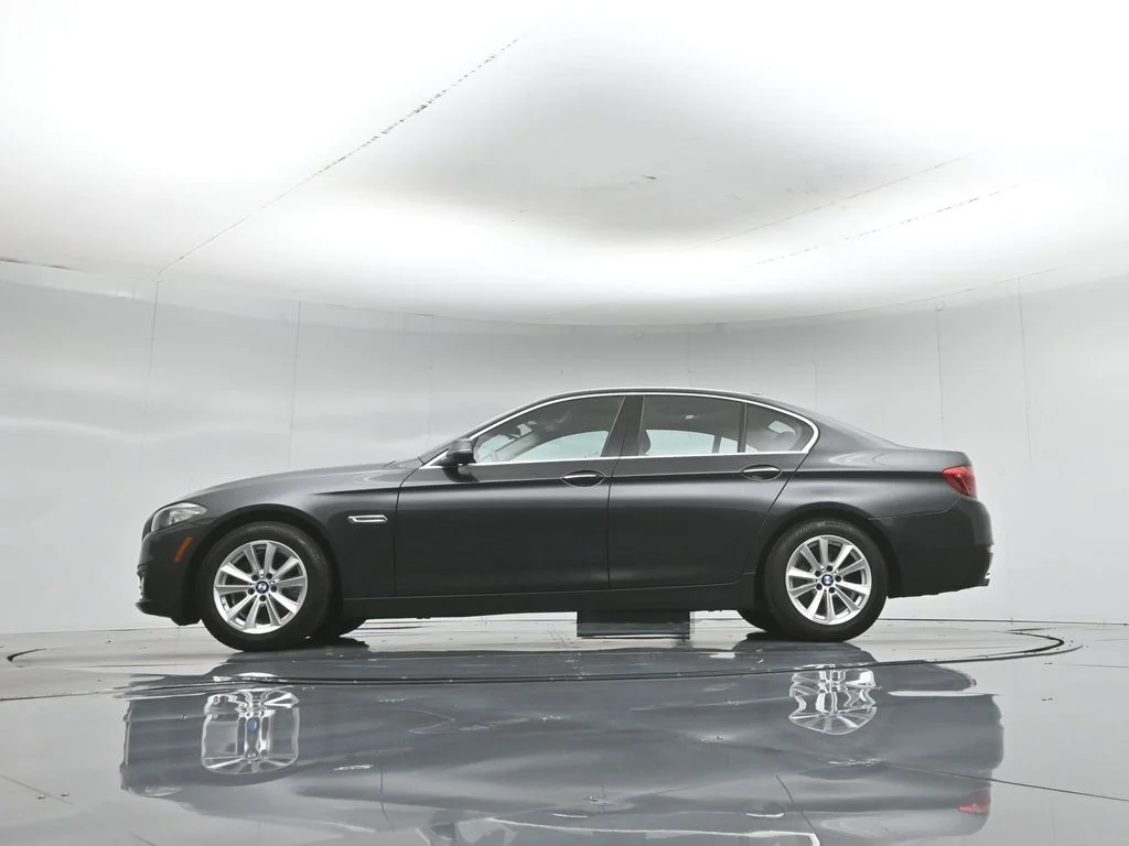 Used 2016 Gray BMW 528i image 7