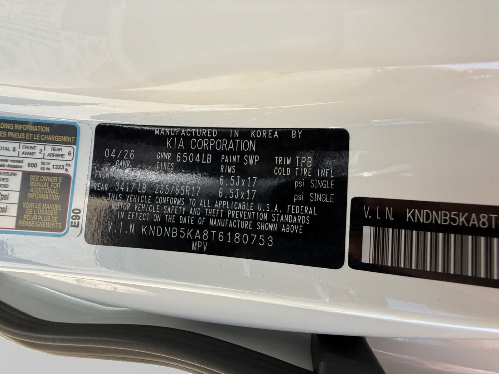 New 2026 Snow White Pearl Kia LXS image 24