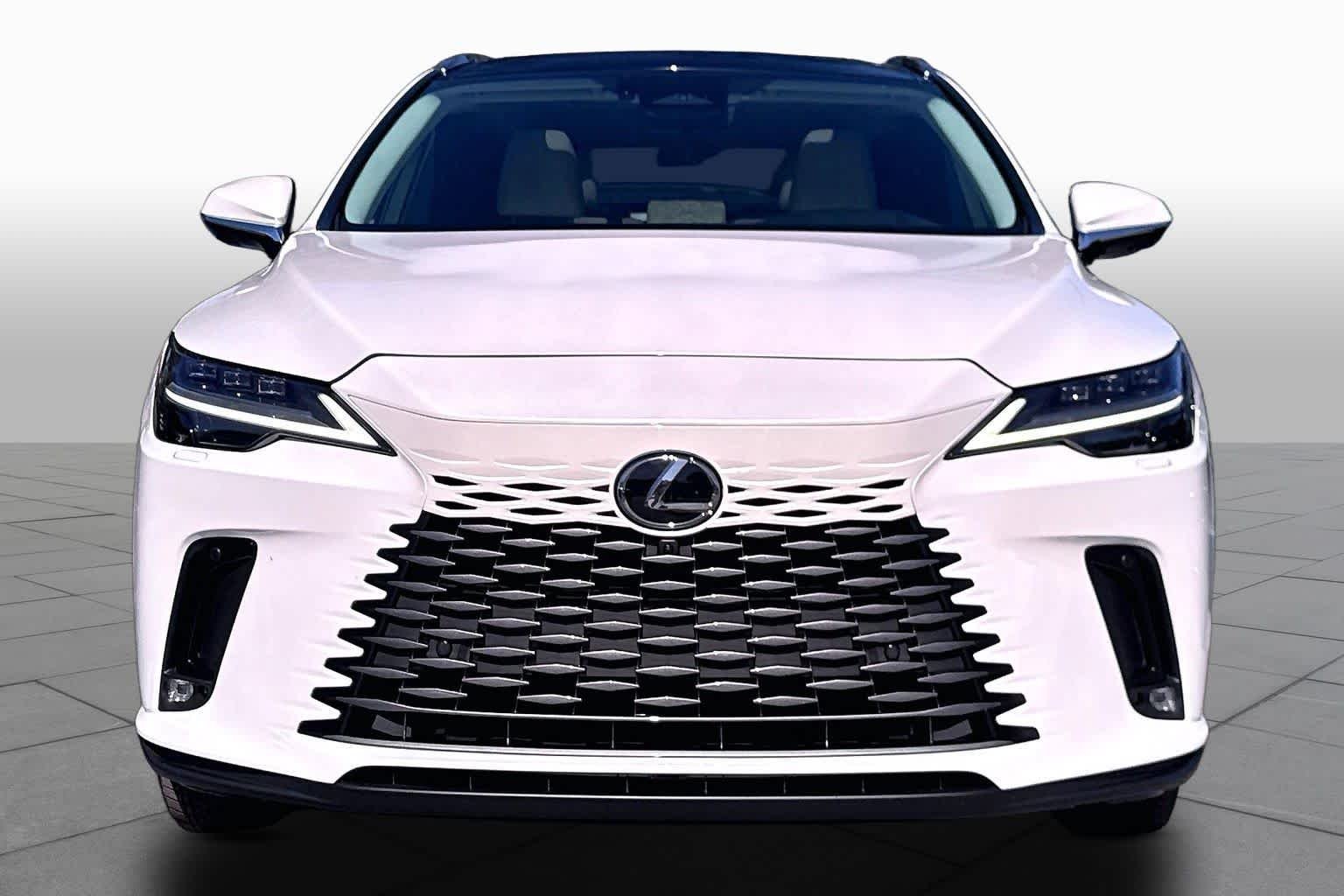 Used 2024 Eminent White Pearl Lexus Luxury image 4