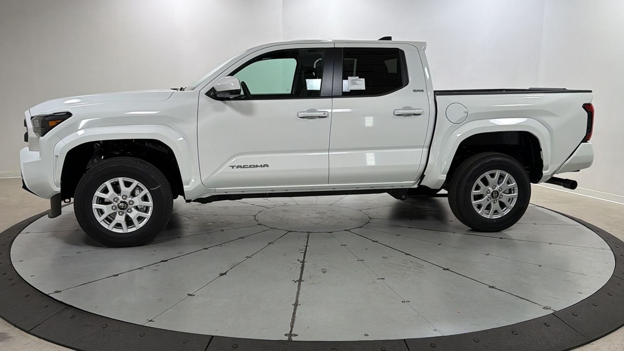 New 2026 Ice Cap Toyota  SR5 image 8