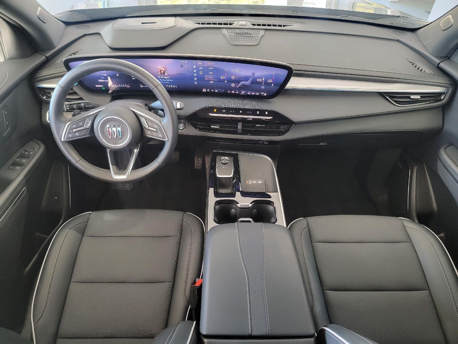 2025 Buick Enclave Preferred - Photo 19