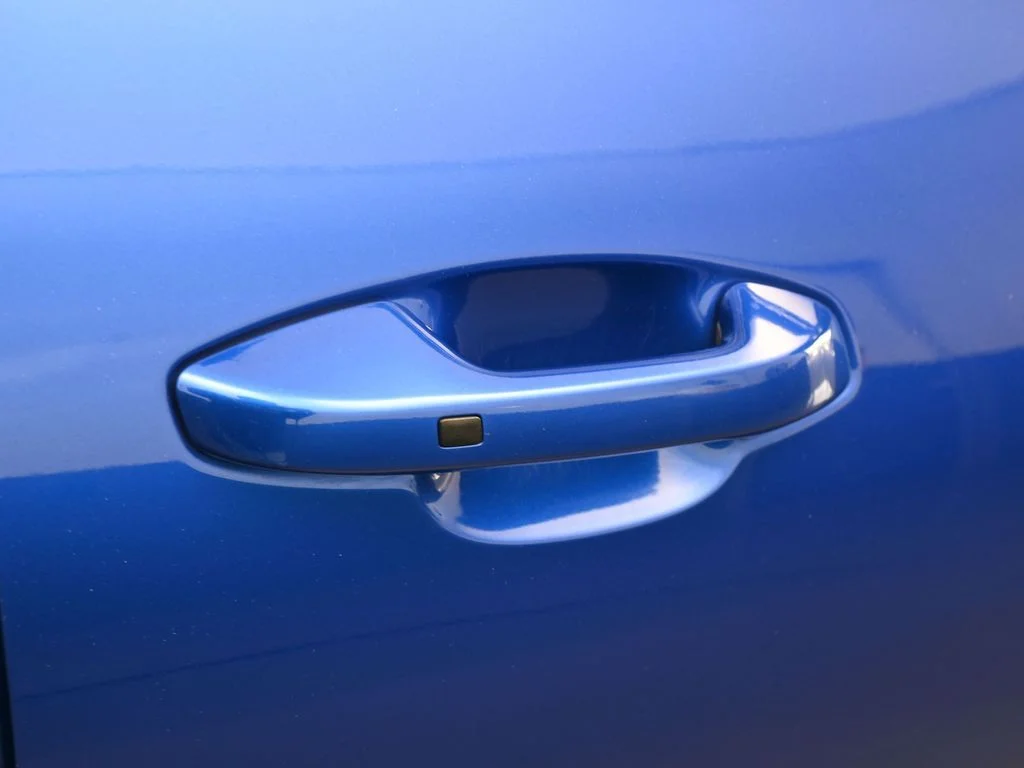 Used 2022 Neptune Blue Kia Nightfall image 38