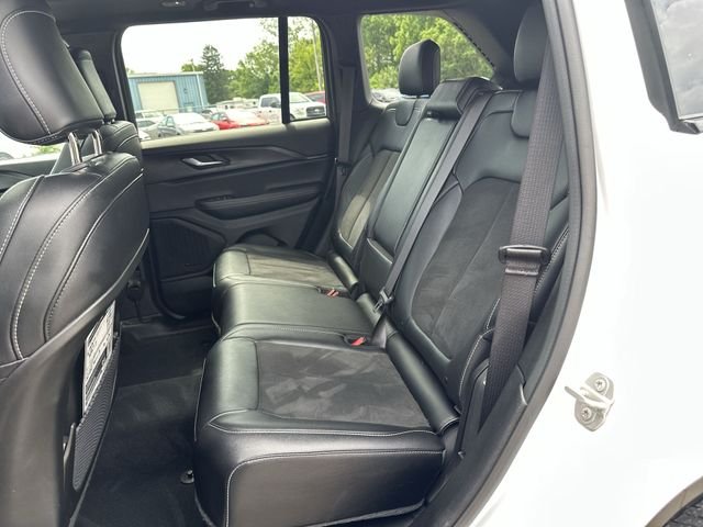Used 2024 White Jeep Altitude X image 26