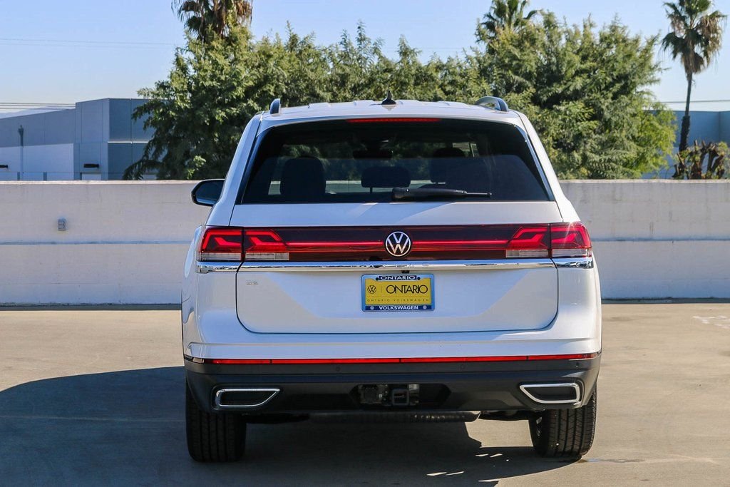 2026 Volkswagen Atlas SE w/Tech - Photo 7