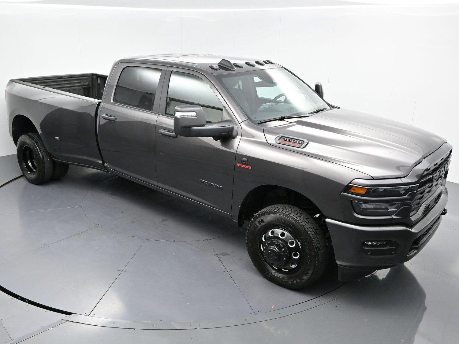 Used 2026 Granite Crystal Metallic Clearcoat Ram Big Horn image 35