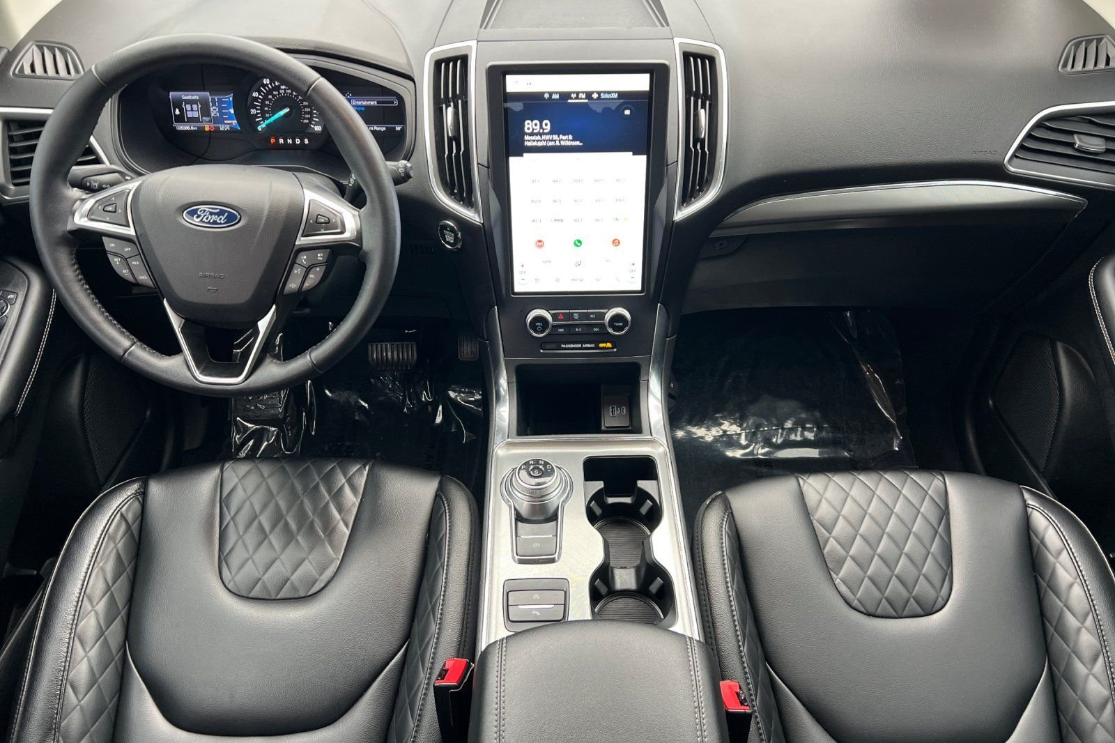 2024 Ford Edge Titanium - Photo 10