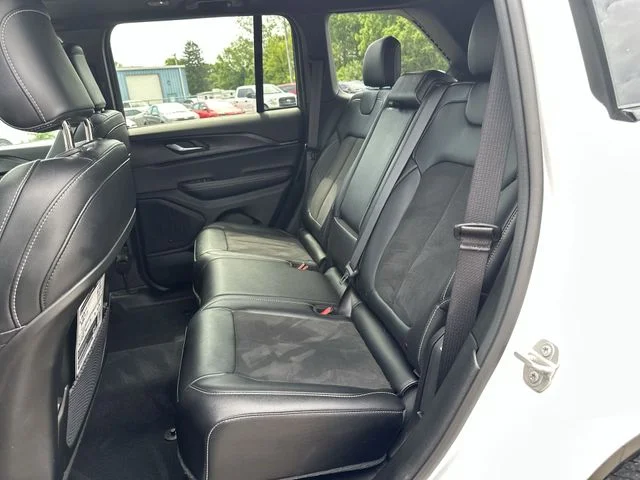 Used 2024 White Jeep Altitude X image 26
