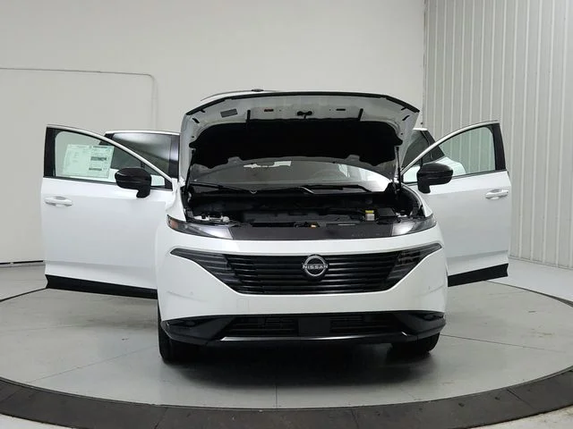 New 2026 White Nissan Platinum image 10