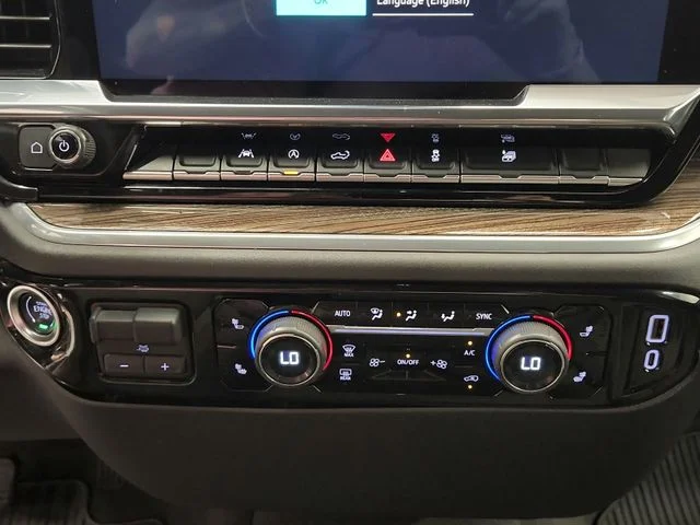 Used 2025 Red Chevrolet LT image 26