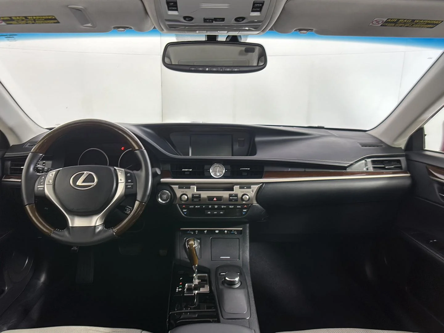 Used 2013 Matador Red Mica Lexus  image 20