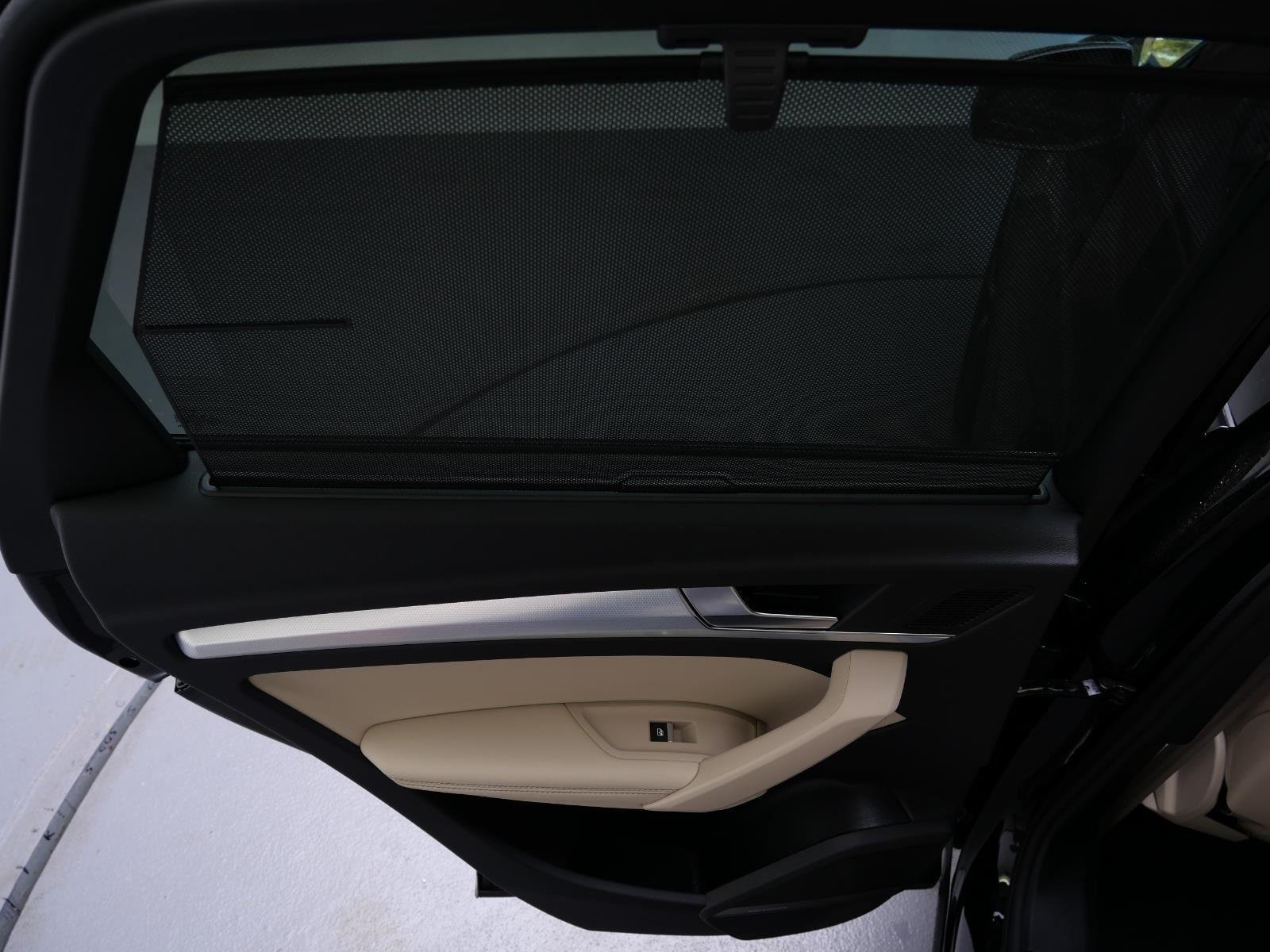 Used 2025 Mythos Black Metallic Audi S line Premium Plus image 29