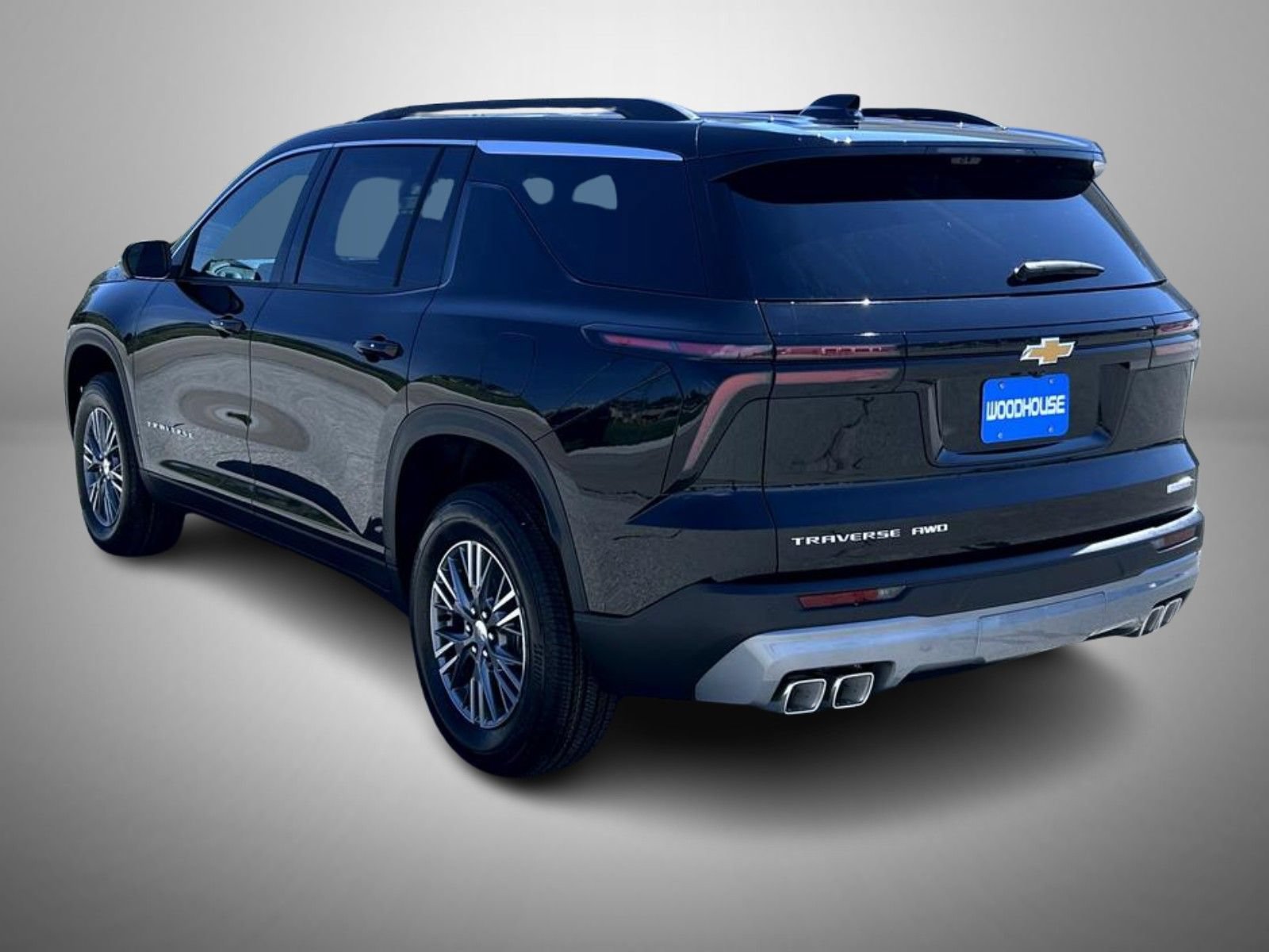 2027 Chevrolet Traverse LT - Photo 7