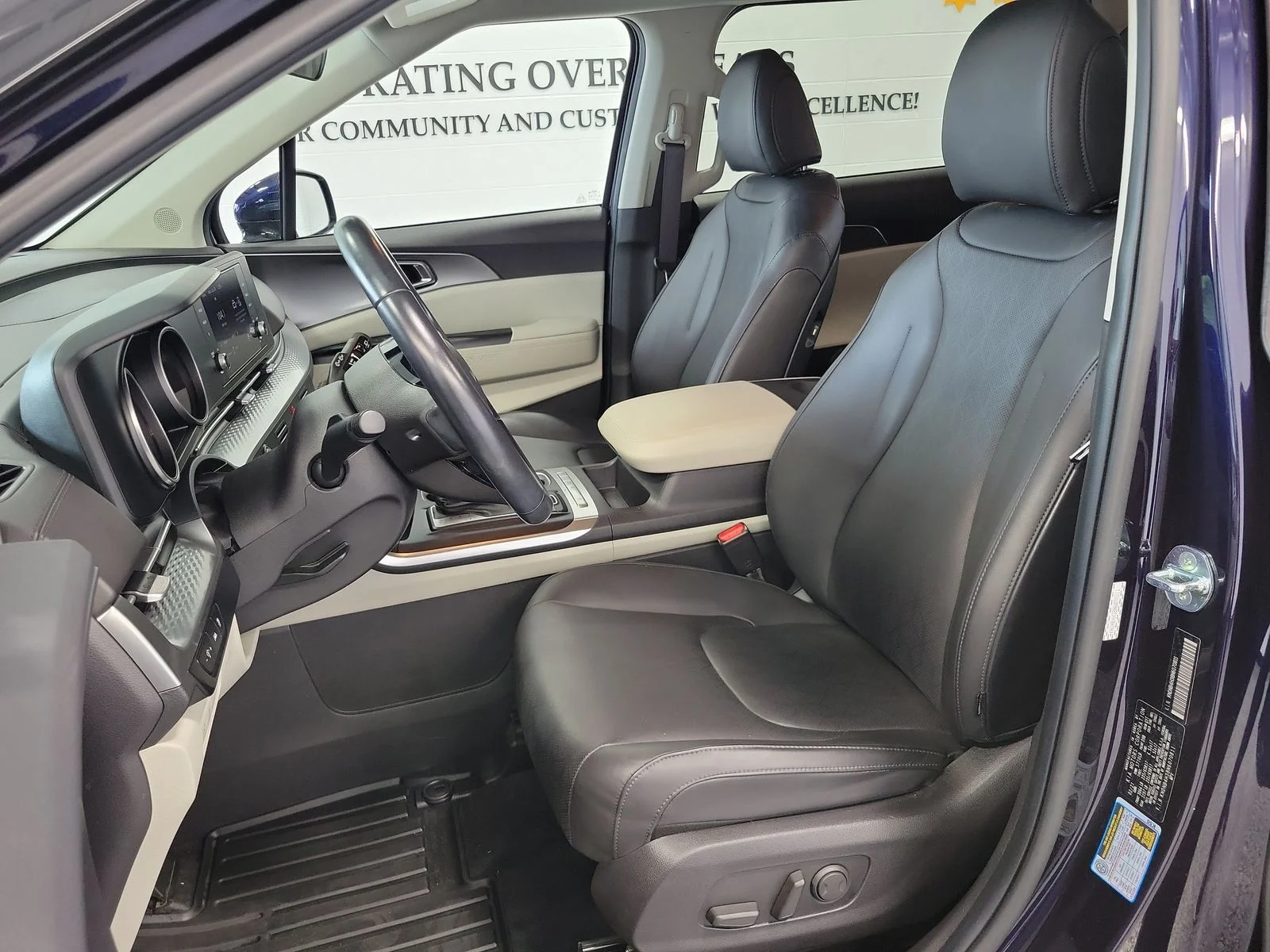 Certified Used 2022 Blue Kia LXS image 7