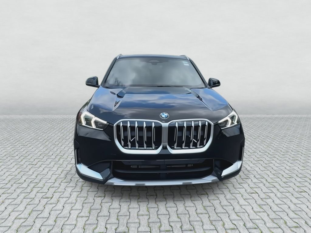 New 2026 Black Sapphire Metallic BMW xDrive28i image 3