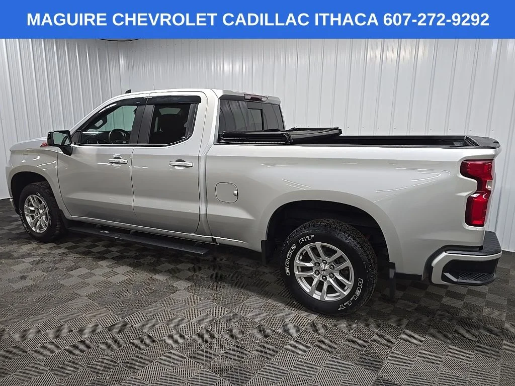 Used 2020 Silver Chevrolet RST image 4