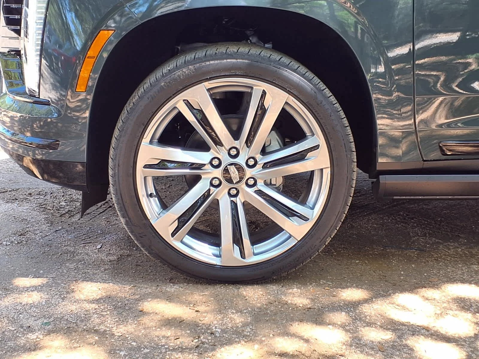 2026 Cadillac Escalade ESV Sport - Photo 7
