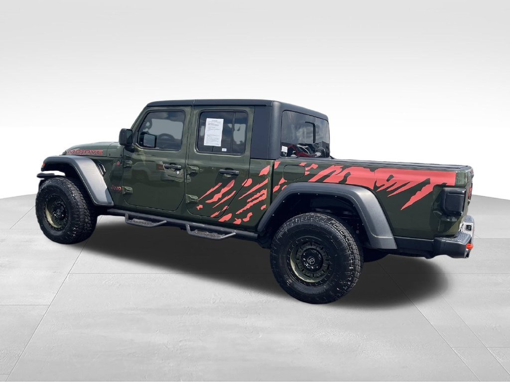 Used 2021 Green Jeep Mojave image 3