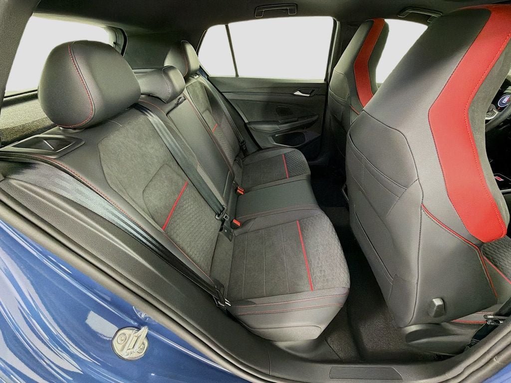 2026 Volkswagen Golf GTI SE - Photo 30