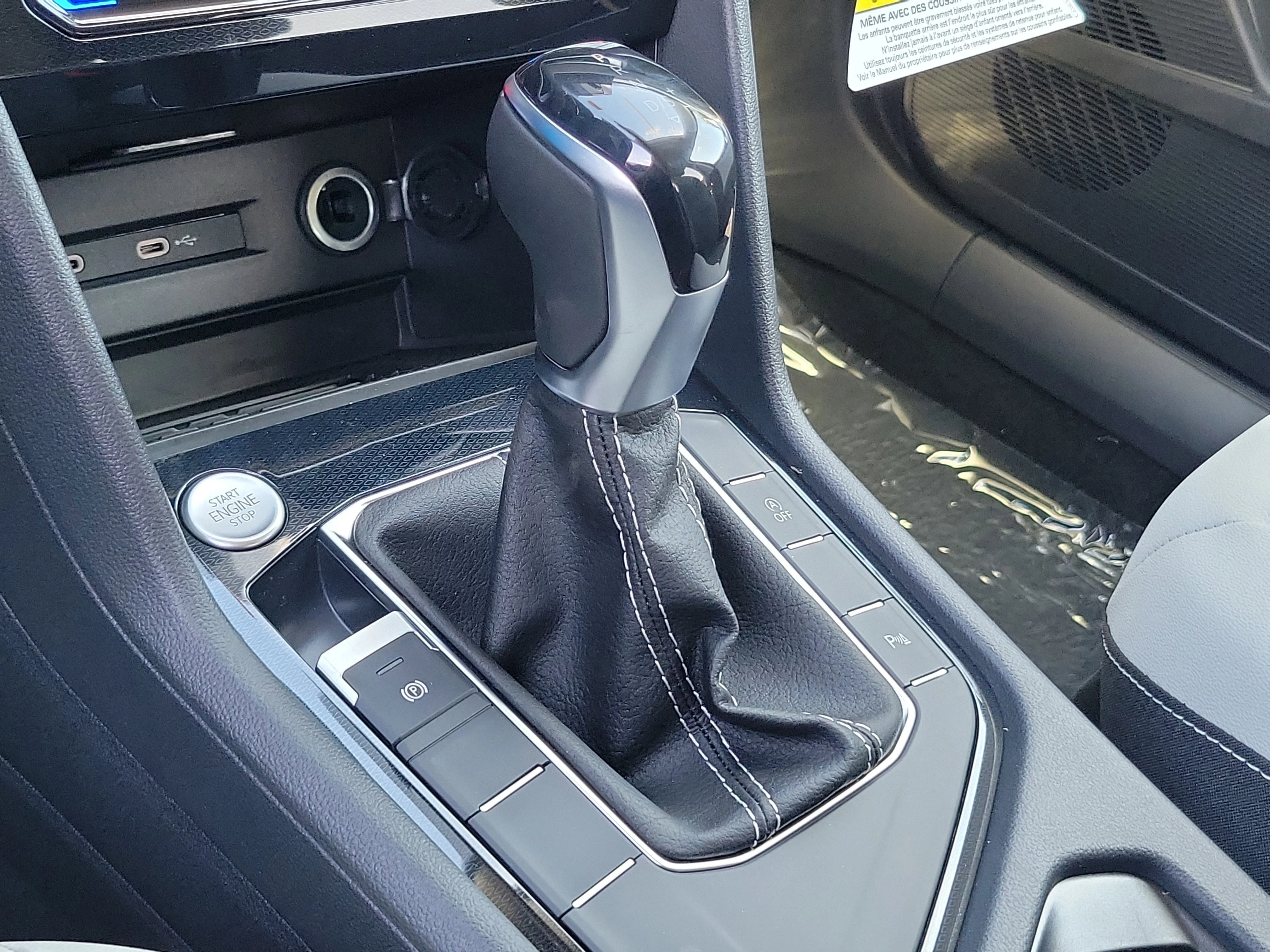 New 2026 Black Volkswagen 1.5T SE image 23