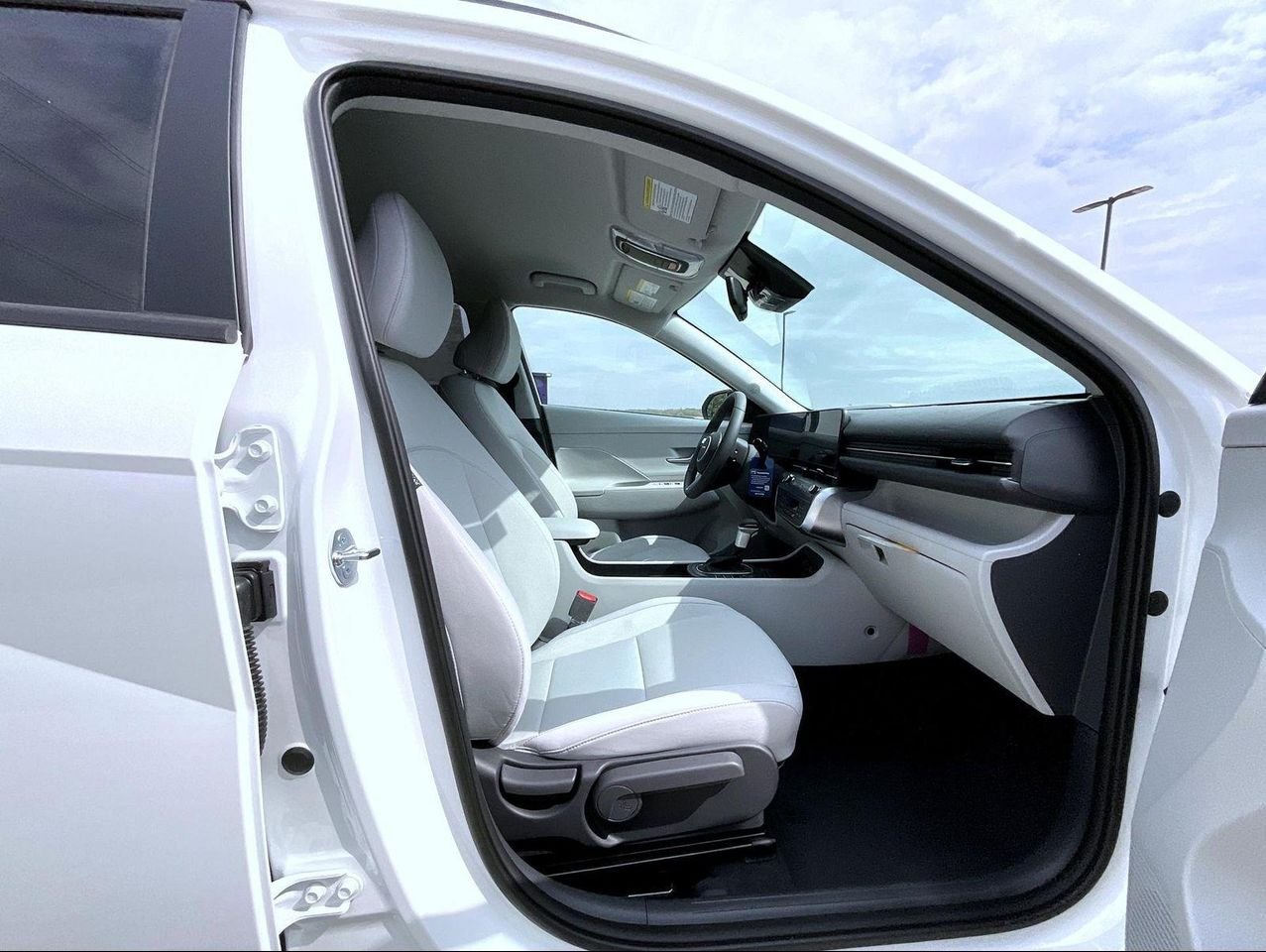 New 2026 White Hyundai SEL Sport image 16