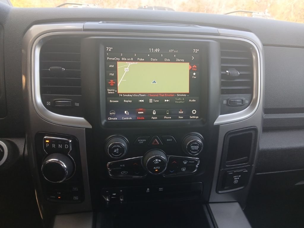 Used 2023 White Ram SLT image 21