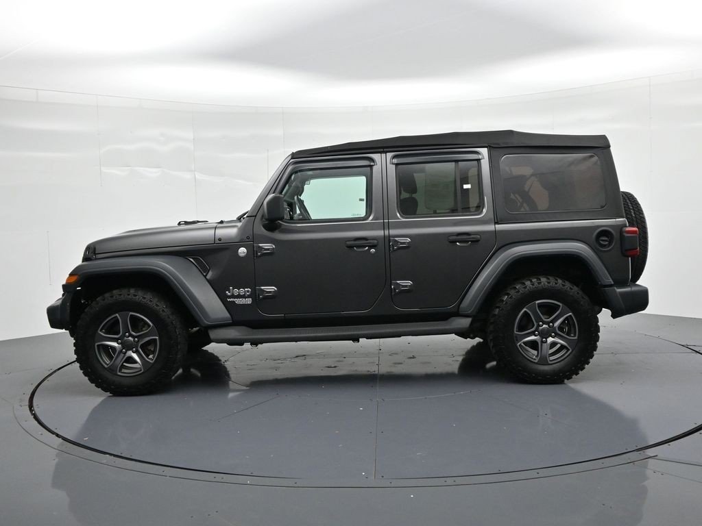 Used 2018 Crystal Metallic Jeep Unlimited Sport S image 9