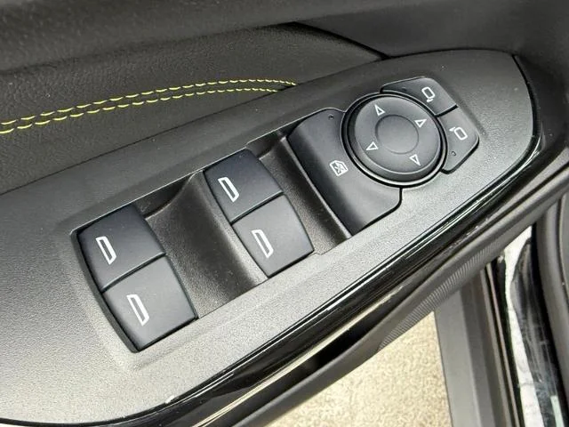 Used 2025 Mosaic Black Metallic Chevrolet  image 16