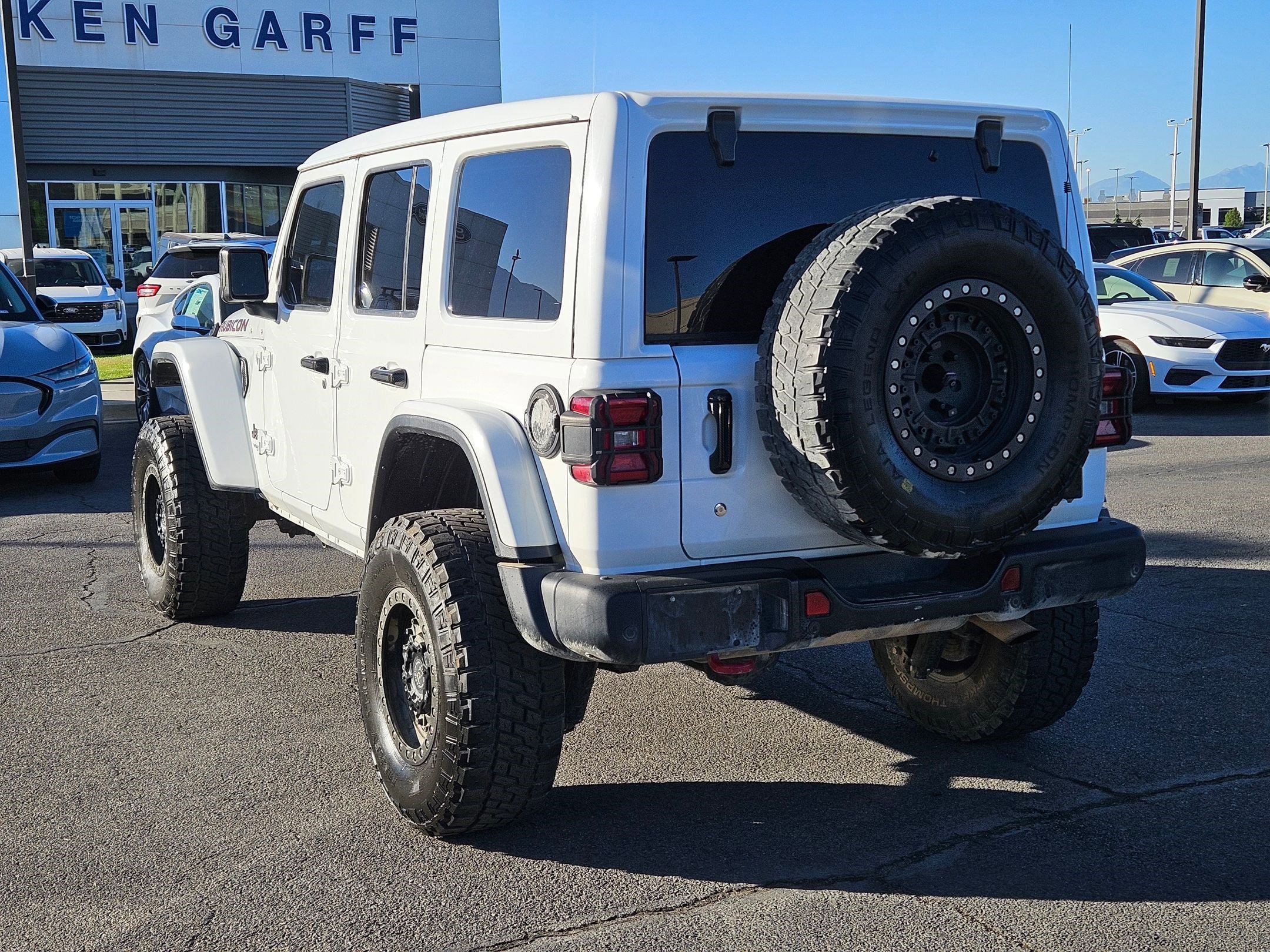 Used 2019 Bright White Clearcoat Jeep Rubicon image 5