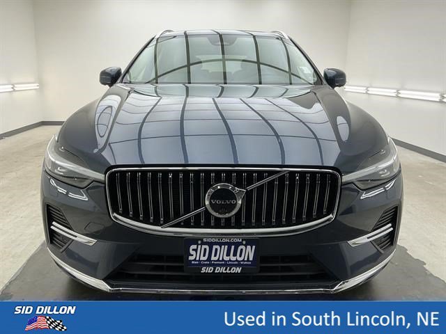 Used 2023 Denim Blue Metallic Volvo Ultimate Bright Theme image 2